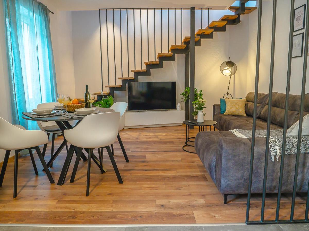 Apartmani Dora & Luka Rijeka Ngoại thất bức ảnh