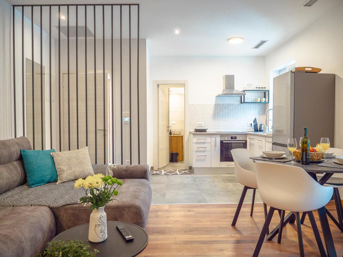 Apartmani Dora & Luka Rijeka Ngoại thất bức ảnh