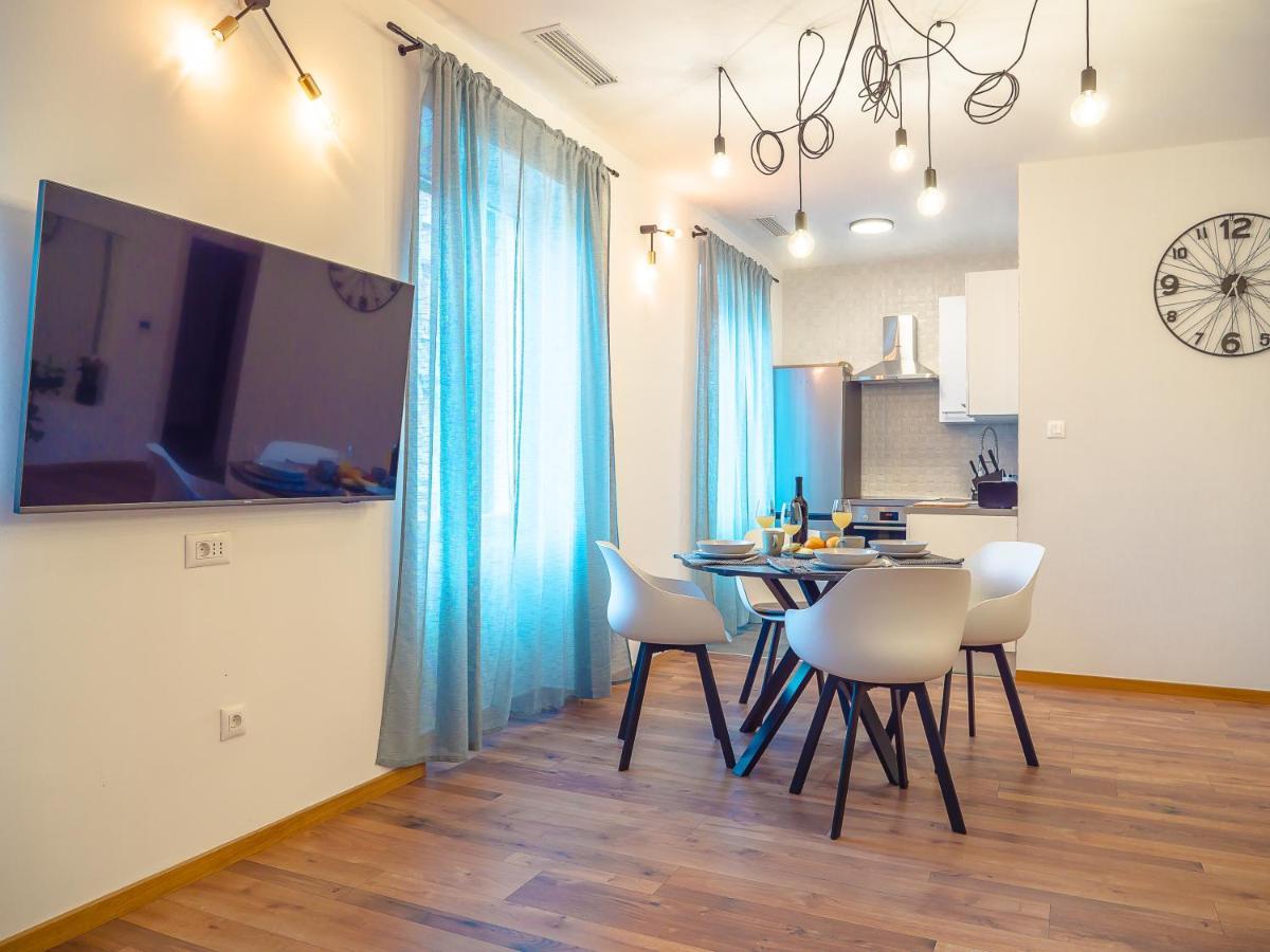 Apartmani Dora & Luka Rijeka Ngoại thất bức ảnh