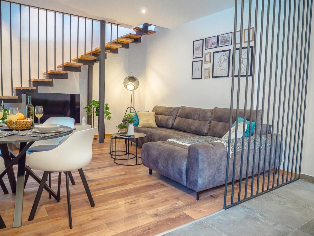 Apartmani Dora & Luka Rijeka Ngoại thất bức ảnh