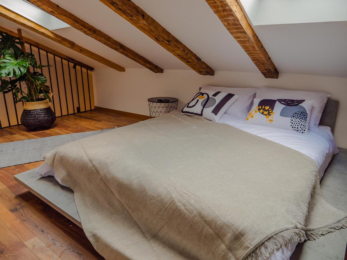 Apartmani Dora & Luka Rijeka Ngoại thất bức ảnh