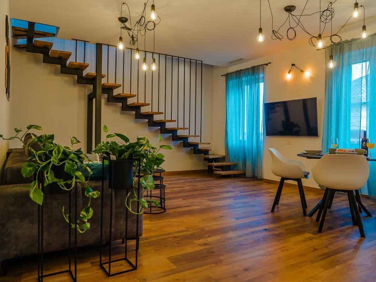Apartmani Dora & Luka Rijeka Ngoại thất bức ảnh