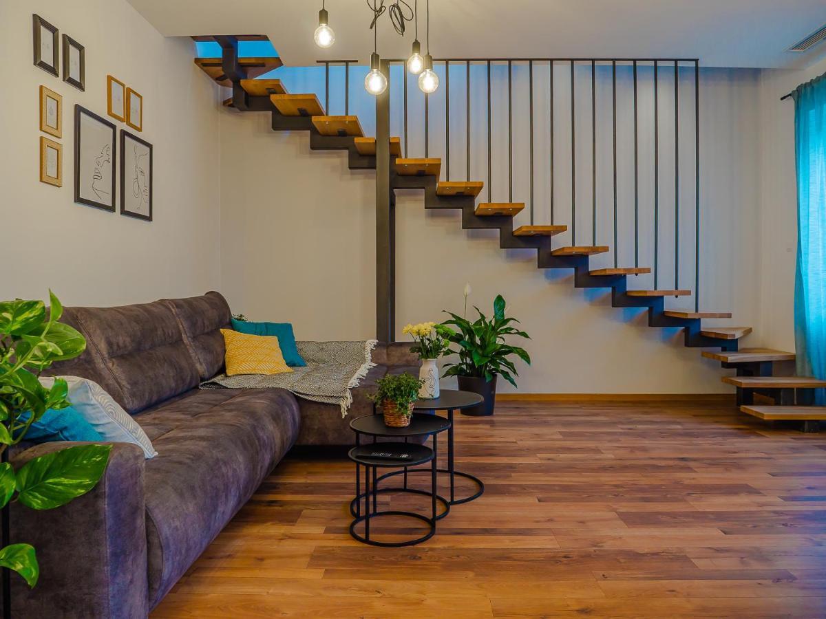 Apartmani Dora & Luka Rijeka Ngoại thất bức ảnh