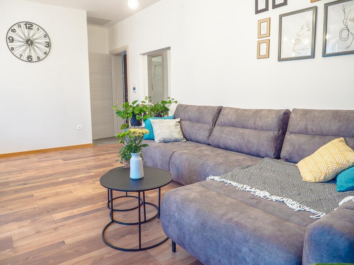 Apartmani Dora & Luka Rijeka Ngoại thất bức ảnh